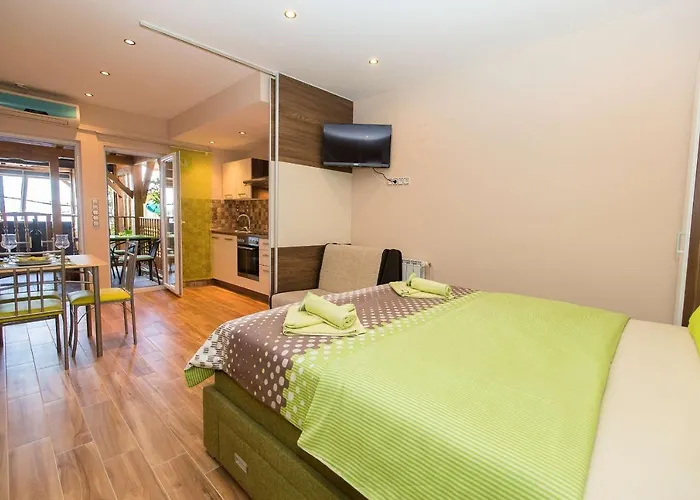 Ana Lorena * Crikvenica