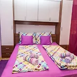 Ana Lorena Apartament *