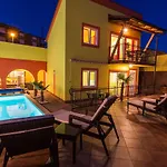 Ana Lorena Apartament *