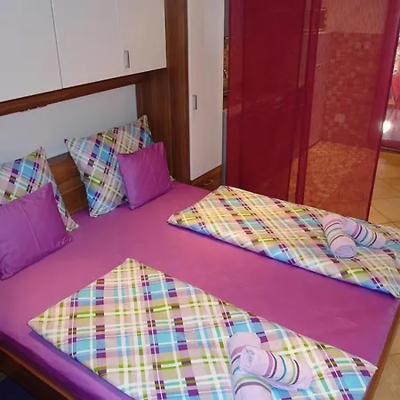 Ana Lorena Apartman