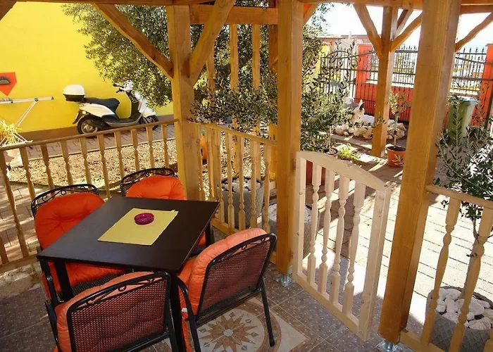 Ana Lorena Crikvenica