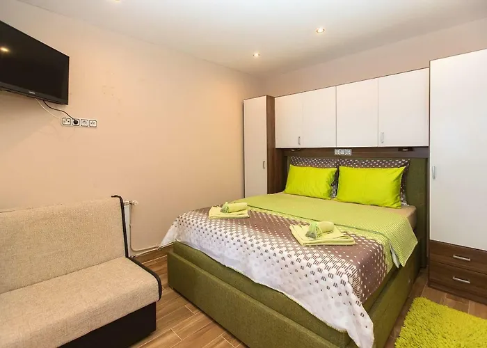 Ana Lorena Appartement *